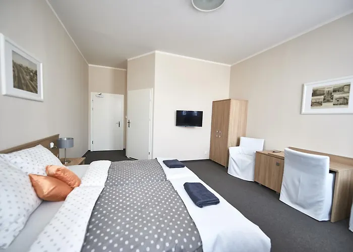 Bed & Breakfast Dworek Stara Cynkownia